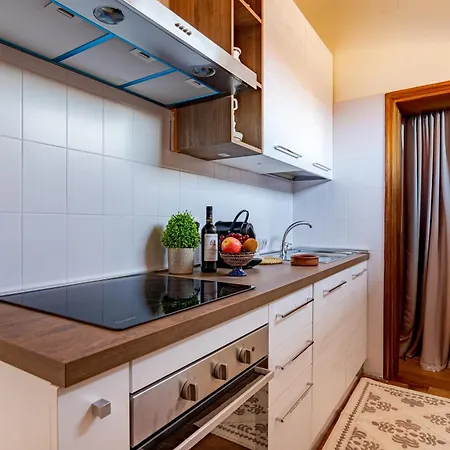 아파트 Hostly-san Giuseppe Luxury Apartment-by The Tower *