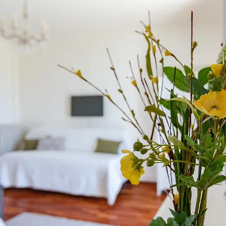 Hostly-san Giuseppe Luxury Apartment-by The Tower